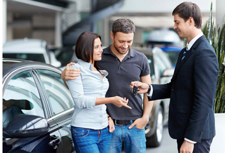 ¿Qué hacer para poder ahorrar al comprar un auto?